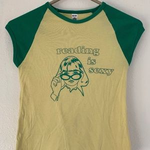 Reading Is Sexy Women's Cap Sleeve Tee